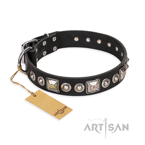 Leather dog collar made of reliable material with durable D-ring