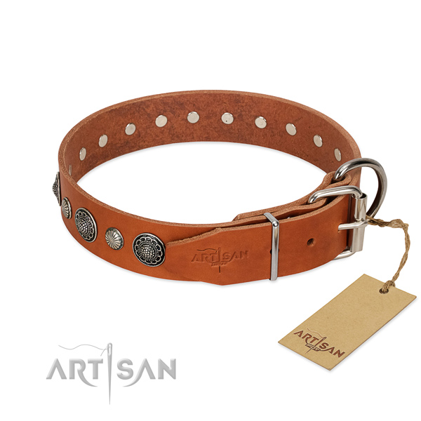 Reliable Full grain natural leather dog collar with corrosion resistant buckle