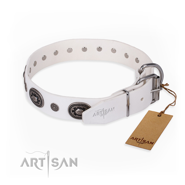 Reliable full grain leather dog collar handmade for easy wearing