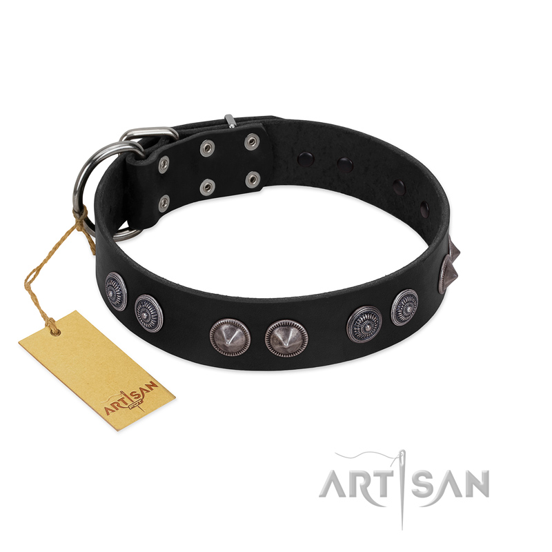 "Silver Medallions" Mod FDT Artisan Black Leather English Bulldog Collar with Round Plates